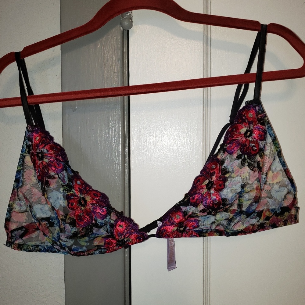 Savage fenty bralette XL